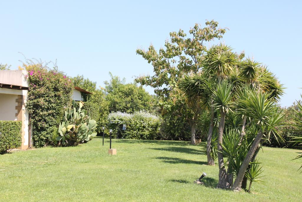 Valle Di Mare Country Resort ฟอนตาเน บีอานเก ภายนอก รูปภาพ