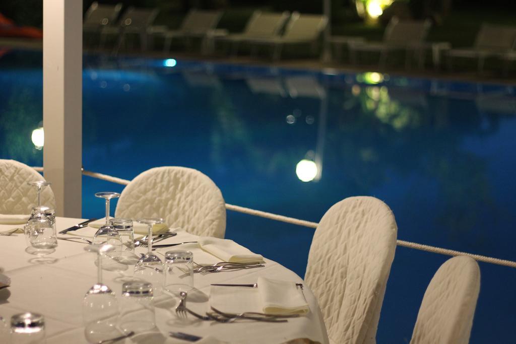 Valle Di Mare Country Resort ฟอนตาเน บีอานเก ภายนอก รูปภาพ